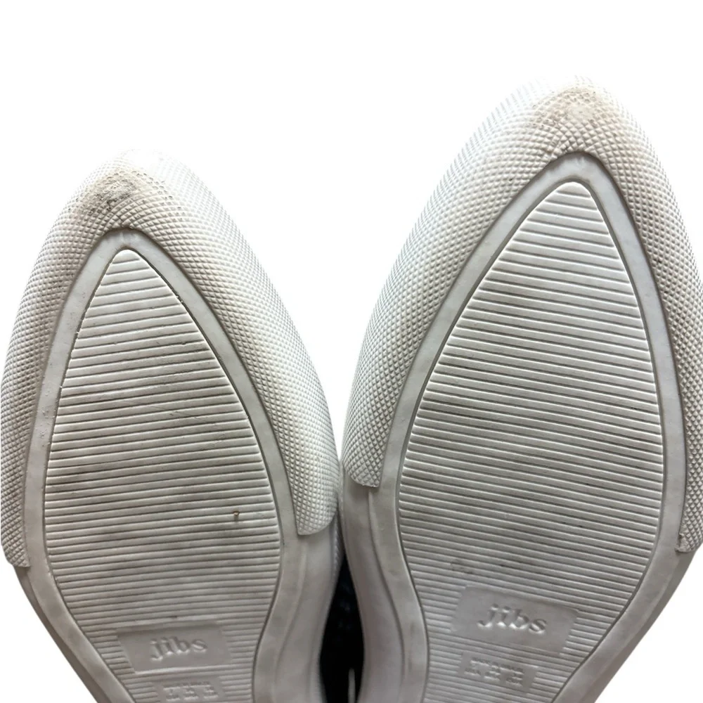 Jibs Slim Slip-On Fashion Sneaker‎ Flat In Jet Black + Onyx Women’s Size 7